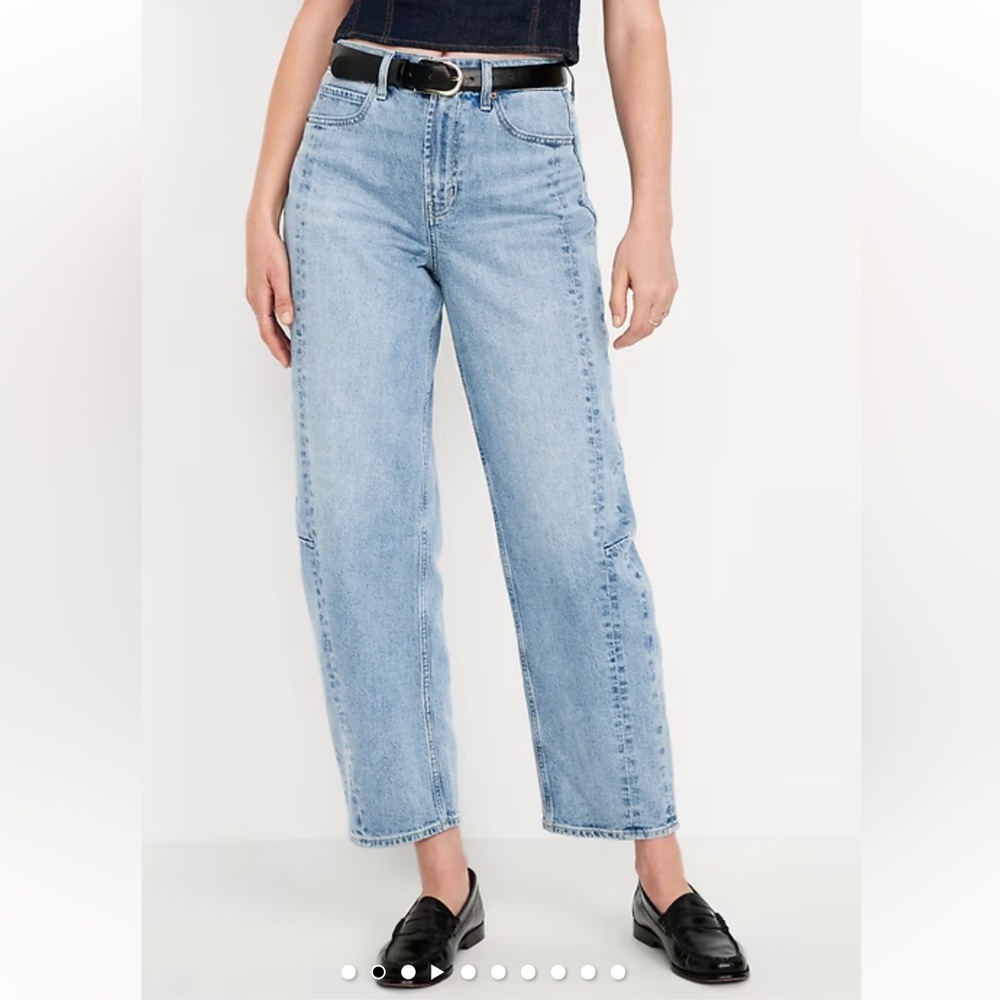 High-Waisted Barrel Ankle Jeans